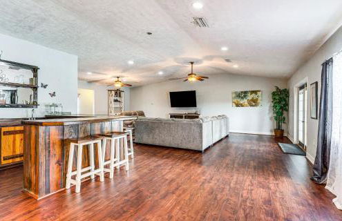 Spacious Micanopy Farmhouse with Luxurious Pool! - Foto 6