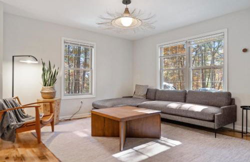 Emerald Cabin W/Hot tub, Firepit, Lake, Skiing - Foto 5