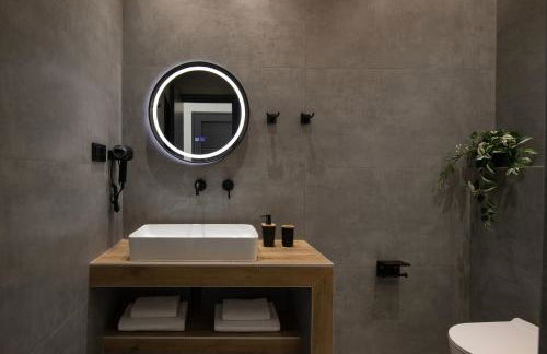 Nuovo Suites-Central Stay With Private Parking - Foto 39