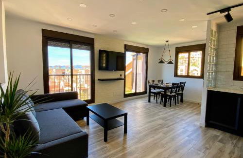 Precioso ático con vistas al mar y la montaña - Foto 3