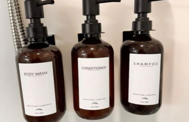 3 Min Walk to Starbucks. Pet Yes - Photo 8