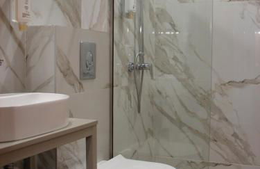 FOUR REASONS - Foto 38