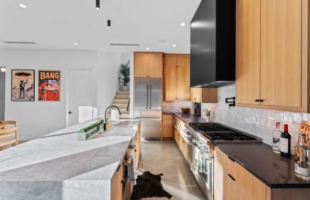 New 6 BR, 4.5B, Pool, Hot Tub, Cold Plunges, Outdoor Sauna, Bar, 9 TVs - Foto 60