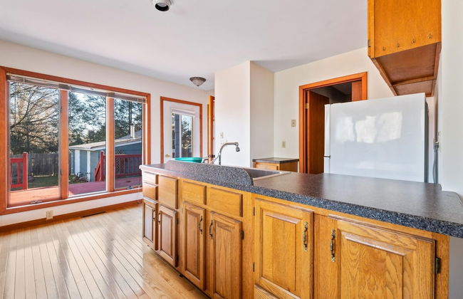 HV Spacious Retreat w Pool No Cleaning Fee - Foto 6