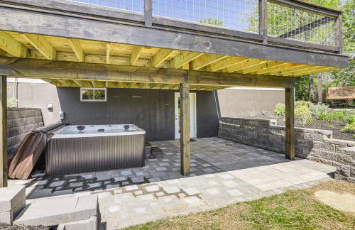 Dry Ridge Farmhouse with Hot Tub and Game Room! - Foto 29