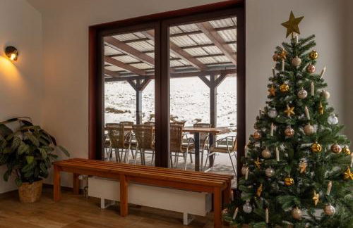 Nature Retreat Pool, Hot Tub, Sauna, Hiking-Caves - Photo 26