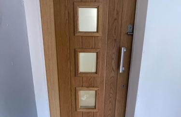 2 Bedroom Basement Apartment in Georgian Townhouse - Photo 10