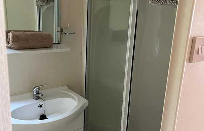 Spacious 2 bed Holiday Home Entertainment on Site - Foto 13