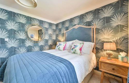 Lisburne Place - Luxury Three Bedroom Town House - Photo 46