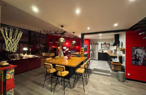 Loft Spa Reims-fr 250m2 privatifs, piscine intérieure chauffée, spa et parking - Foto 5