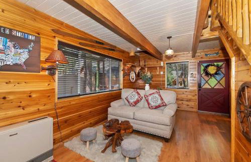 Bear Country Retreat, Fawnskin Near the Lake - Foto 19