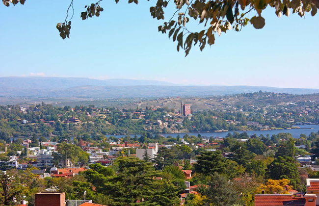 Miradors de Villa Carlos Paz, balade à cheval, Ice Bar et musée Mundo Irreal - Photo 4