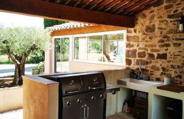 Villa provençale, piscine et jacuzzi privés. - Foto 30