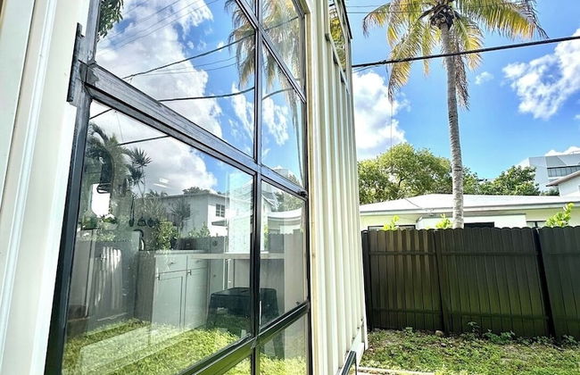 Tiny House Near Miami Design District - Photo 8