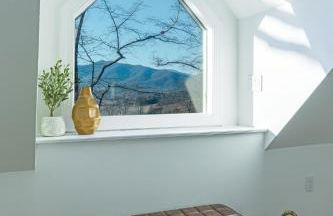 Ridgetop Hideaway 12-Guest Oasis with Hot Tub & Epic Views Near Winery Tours & Trails - Pets are allowed by request - Foto 41