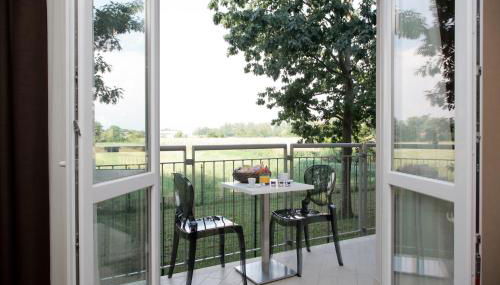 Privilege Apartments - Photo 4