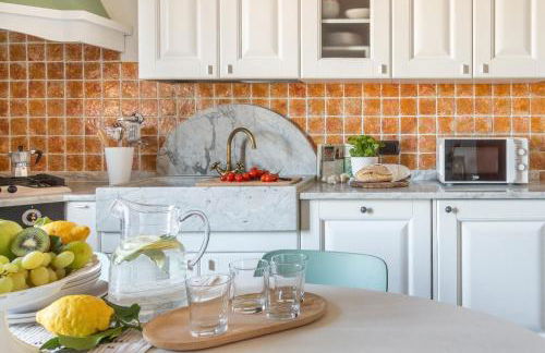 Florence castle apartment 2 bedrooms, 2 bathrooms - Photo 2