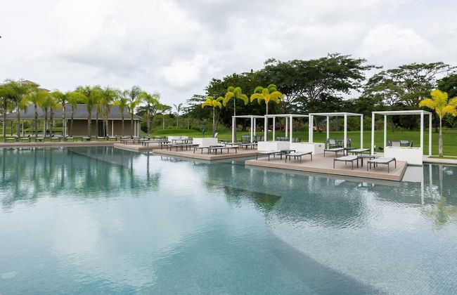 The Couples Condo by Acomodo - Photo 28