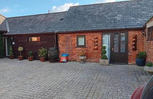 Spinnaker Barn, boutique, cute barn with hot tub - Foto 31