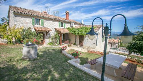 Unique Villa Bošket with Pool and Jacuzzi surrounded by Nature - Foto 4