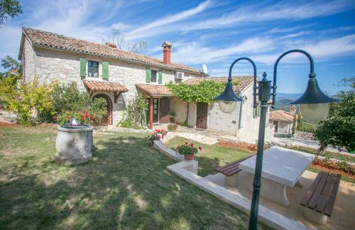 Unique Villa Bošket with Pool and Jacuzzi surrounded by Nature - Foto 4