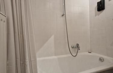 Große Terrasse, Netflix, 5min zum Skilift, 6 Personen, Waldnah, - Foto 11