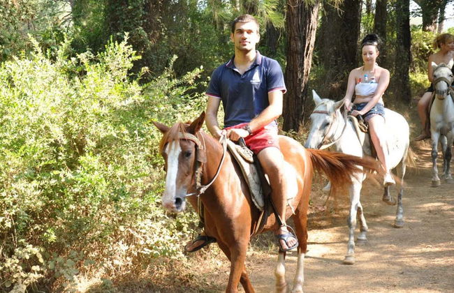 Marmari Horseback Riding - Foto 1