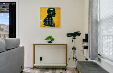 Desert Villa - EV, Hot Tub, Grill, Bar, Games, RV Parking in Twentynine Palms Downtown - Foto 8