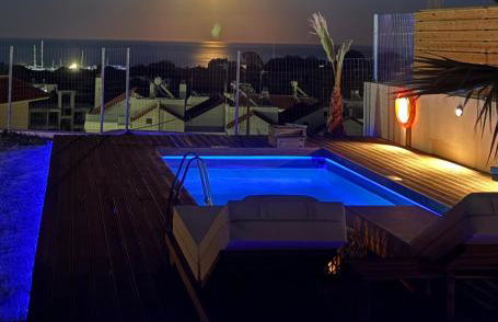 Sea View Sunrise Luxury Apartment - Foto 5