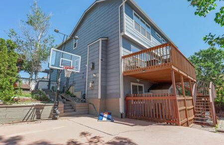 Whistler Hollow! Family Home, Bball Court, Firepit - Foto 5