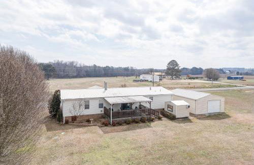 3 bed 2 bath with office room-with futon bed on Weiss Lake - with community ramp & dock - Photo 39