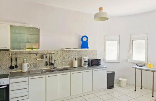 Themis Family Hideaway - Photo 14