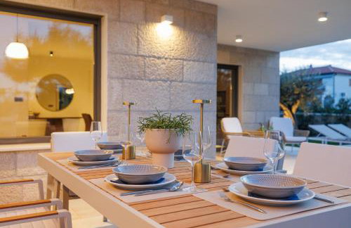 New 2026 Casa MARE Malinska with private heated pool - Foto 47