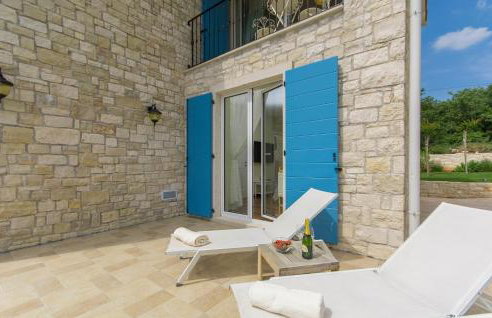 Villa Sterpazzi near Poreč with heated private pool, sea view, jacuzzi and sauna - Foto 53