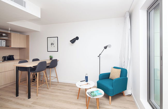 FINESTATE Coliving Champs-Elysées - Photo 1