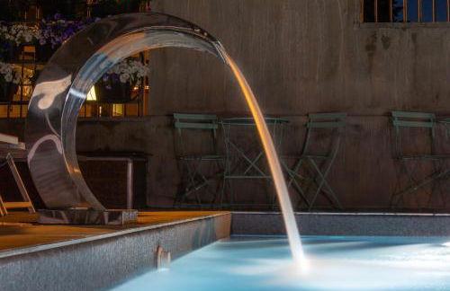 Maji Como Lake - Lake Como Historic Villa Apartments with Pool & Parking, 100m from Ferry & train - Foto 31