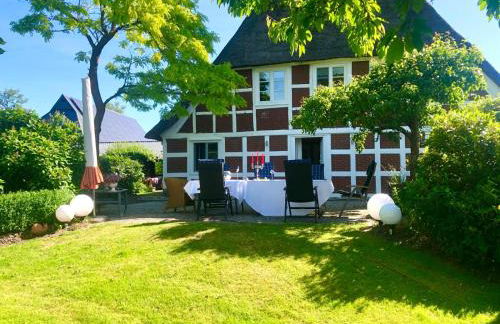 Ferienwohnung Hotel Appartement 2 Schlafzimmer Altes Landhaus Oste mit Terrasse, Grill, Küche, Bad, WLAN, nah am Nordsee Strand - Foto 64