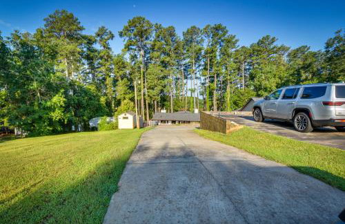 Waterfront Lake Hartwell Vacation Rental with Dock! - Foto 43