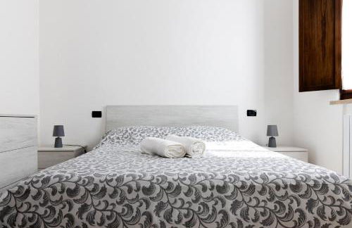 PARISI - Porto Mantovano Apartment - Photo 2