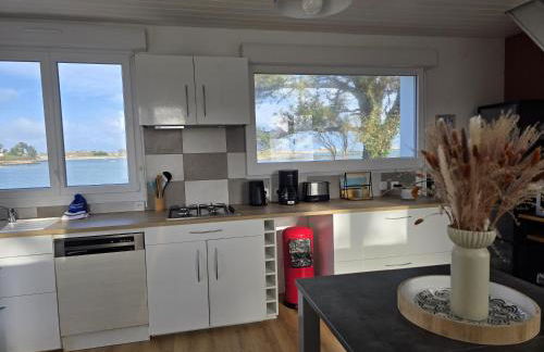Charmante maison avec accès direct à la plage et vue mer incroyable - Foto 14