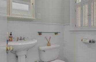 Charming New England Home in West Hartford Center - Foto 10