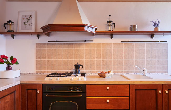 2 bedroom Apartment in Bellano with garden and terrace - Photo 10