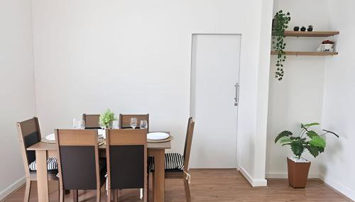 Varanda ensolarada a alguns passos do mar - Foto 5