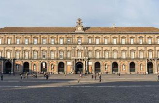 Maman Suite, city center near Molo Beverello - Foto 34