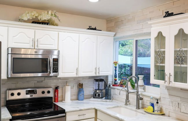 Paradise Hollywood Gardens - Photo 3