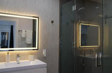 Sleek 7BR Exquisite Estate Resort Pool, Sauna, Spa 6500 SQF - Foto 21