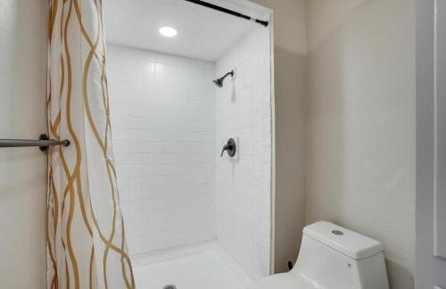 Spectacular 4BR 2,5BA Holiday Home with Pool and Grill - Foto 37