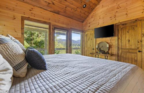 Surreal Views Outdoor Fireplace Pool Table Hot Tub - Foto 20