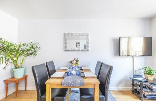 Cosy Apartment in Quiet City-Centre with Car Park - Foto 18