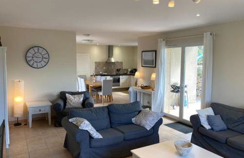 Cosy villa with pool - Foto 13